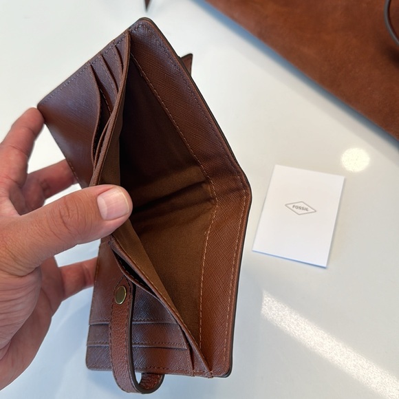 Fossils Leather wallet - Picture 4 of 4